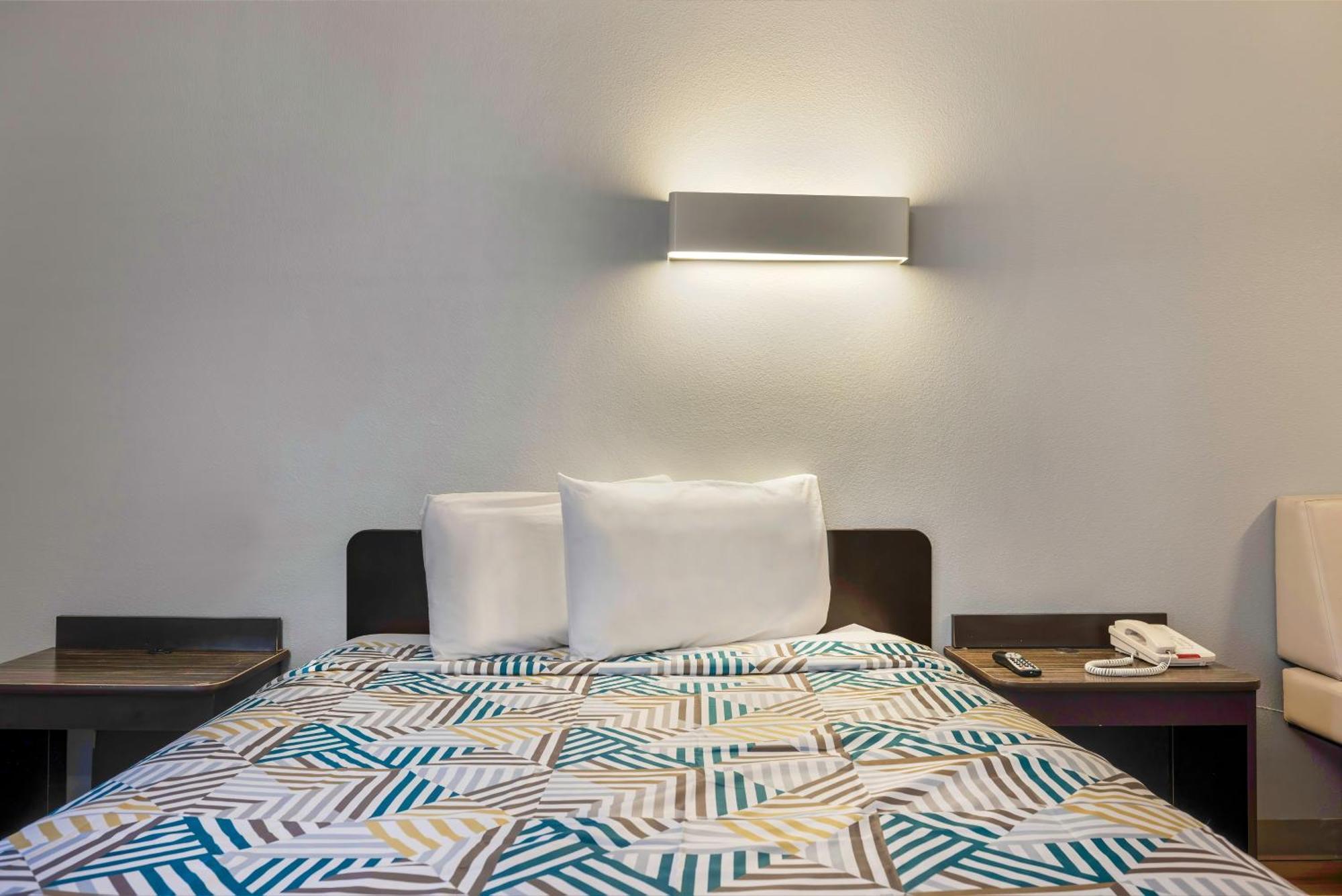 Studio 6 Suites Texas City, Tx I 45 South Техас Сити Экстерьер фото
