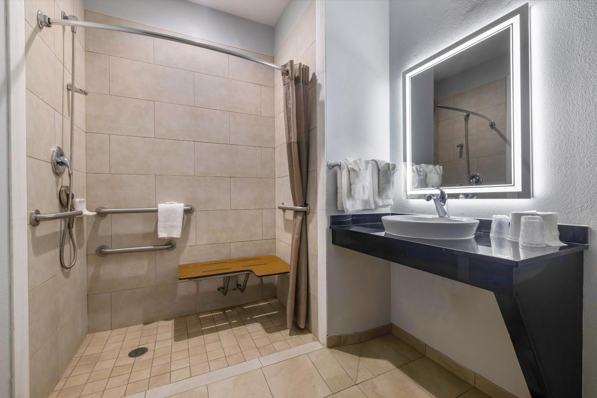 Studio 6 Suites Texas City, Tx I 45 South Техас Сити Экстерьер фото